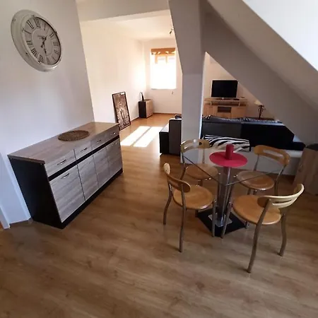 Apartment U Lva